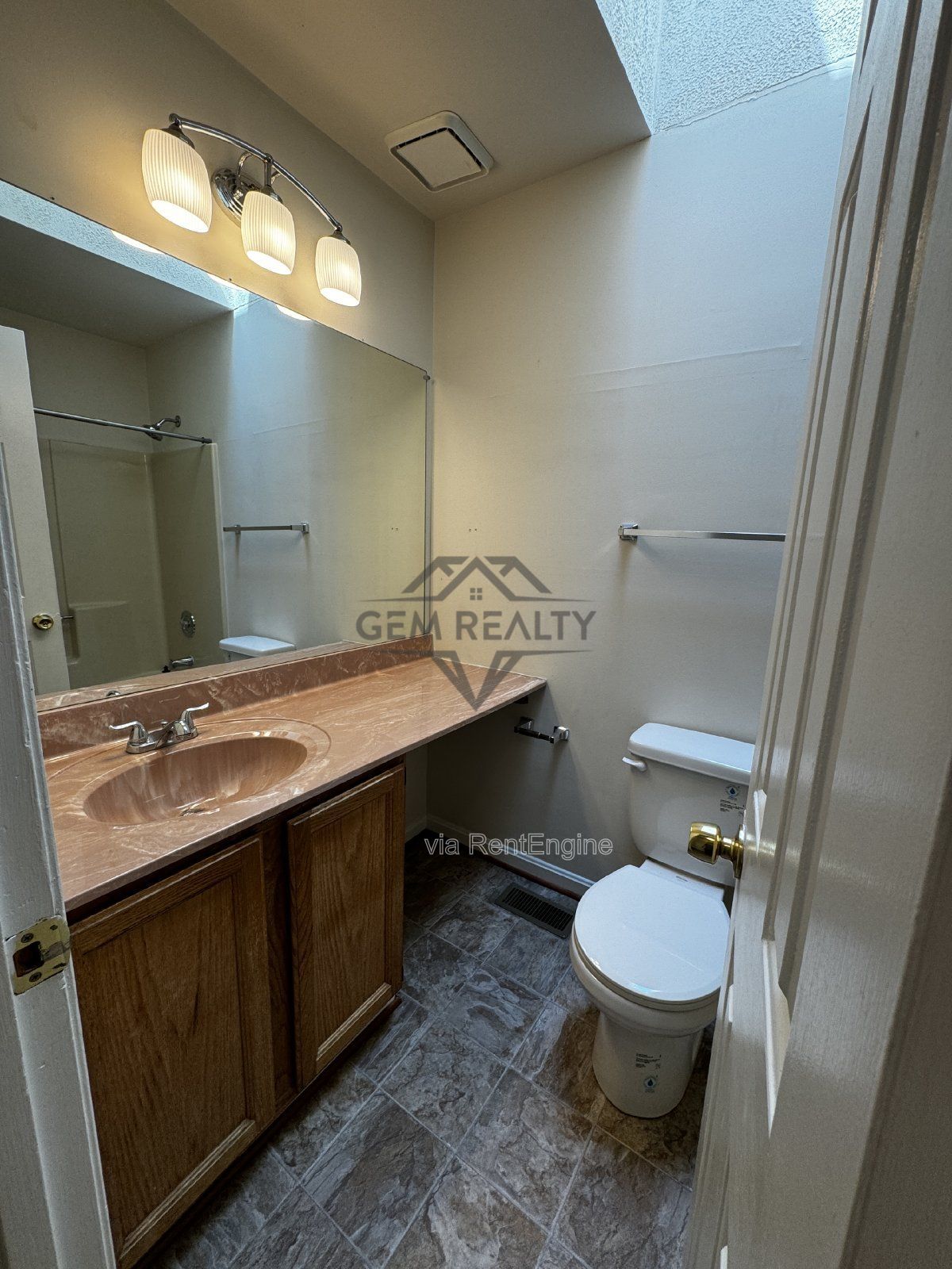 Gallery Image 17