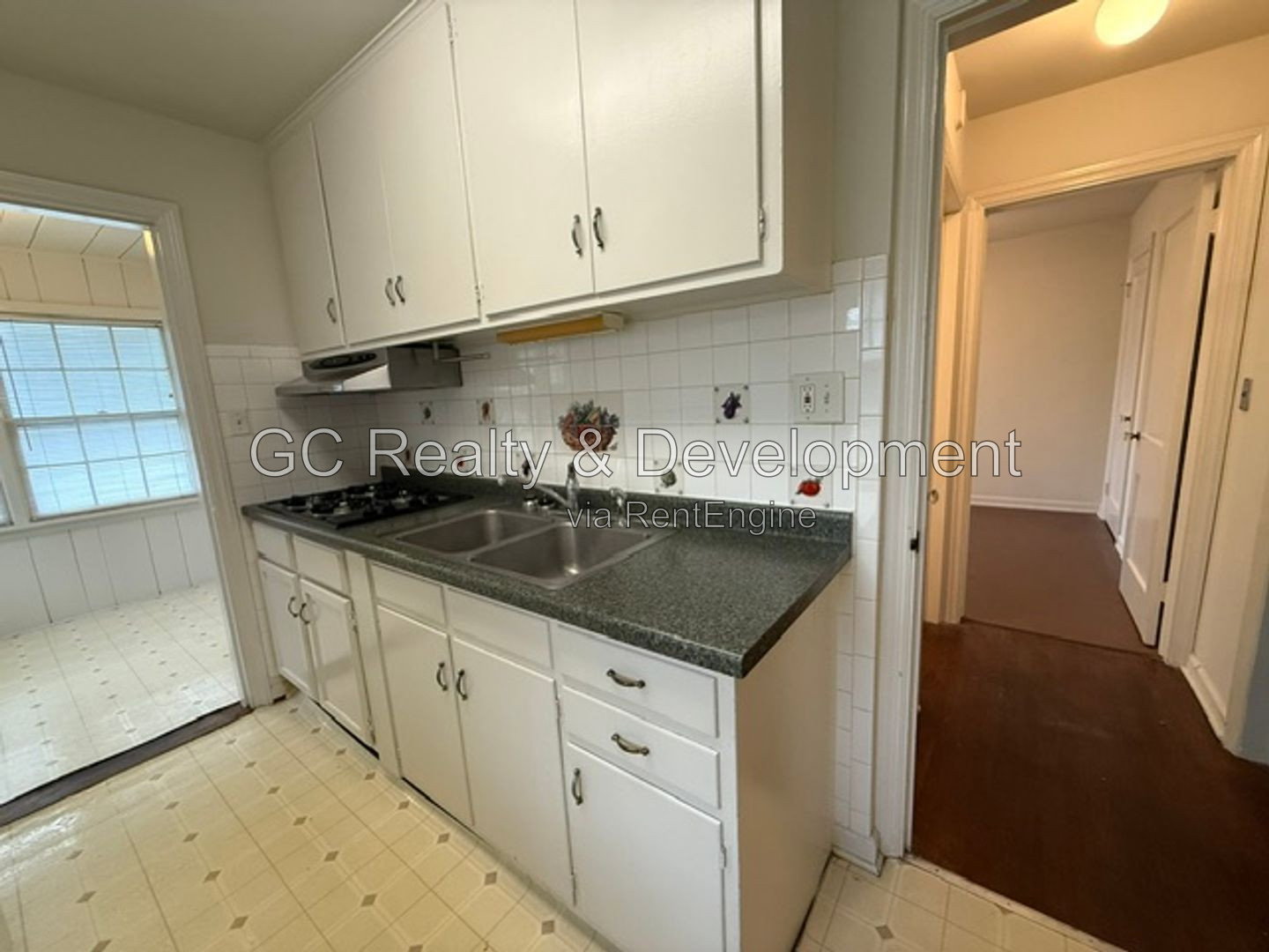 Gallery Image 9