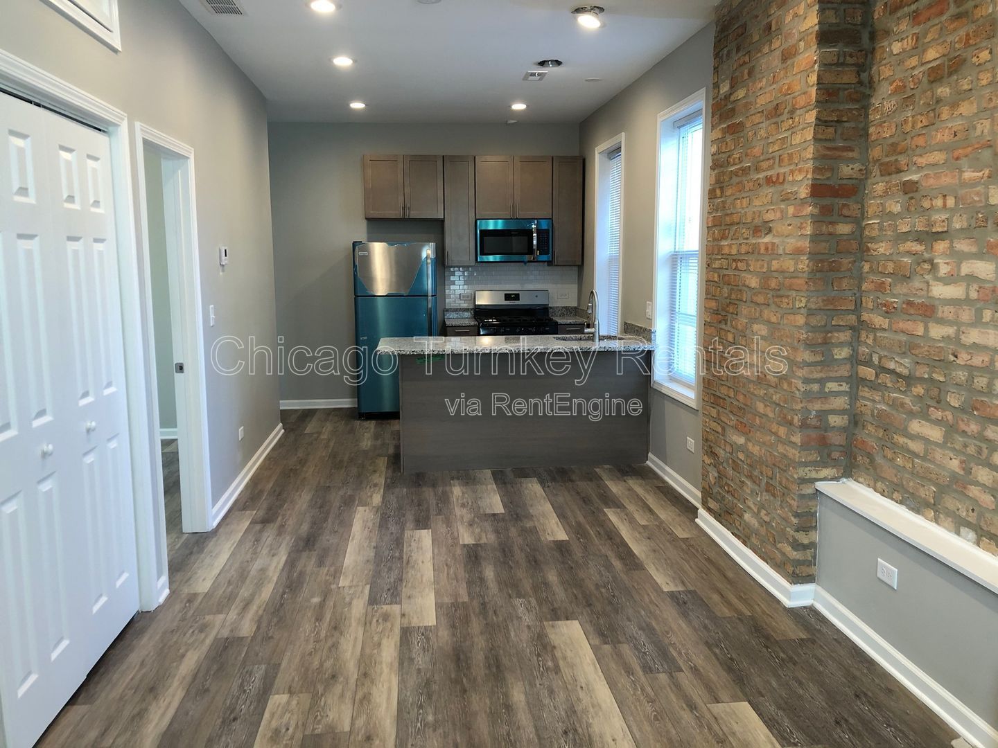 Gallery Image 13