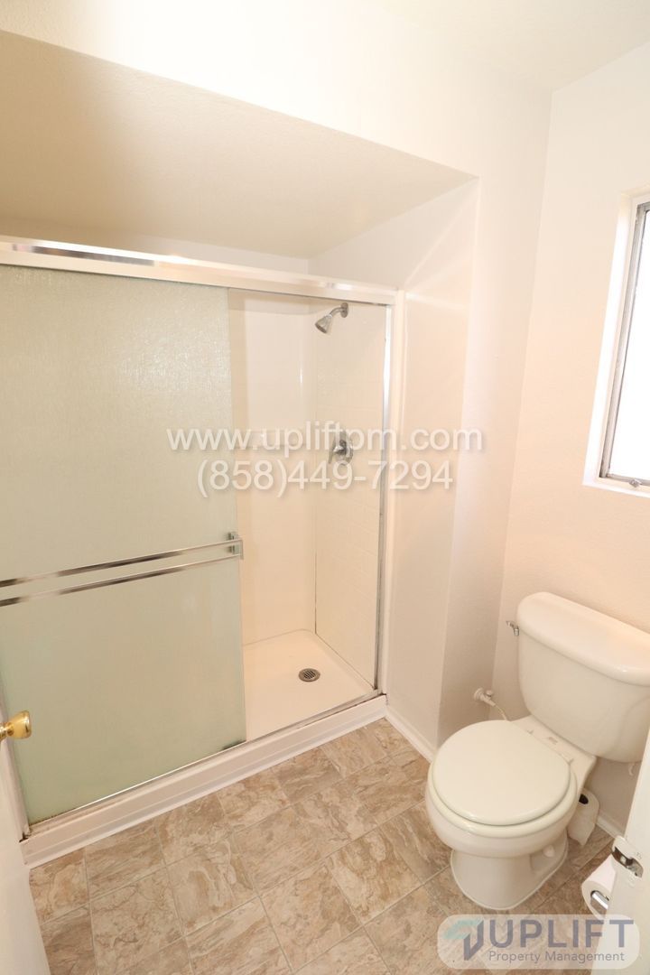 Gallery Image 18