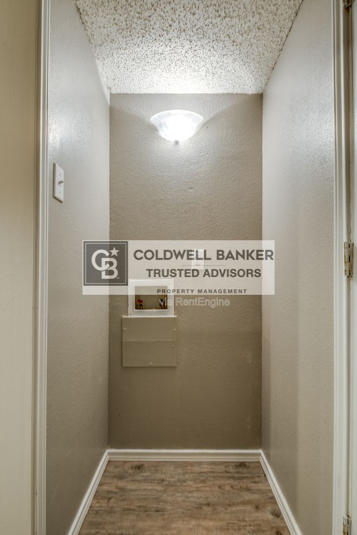 Gallery Image 13