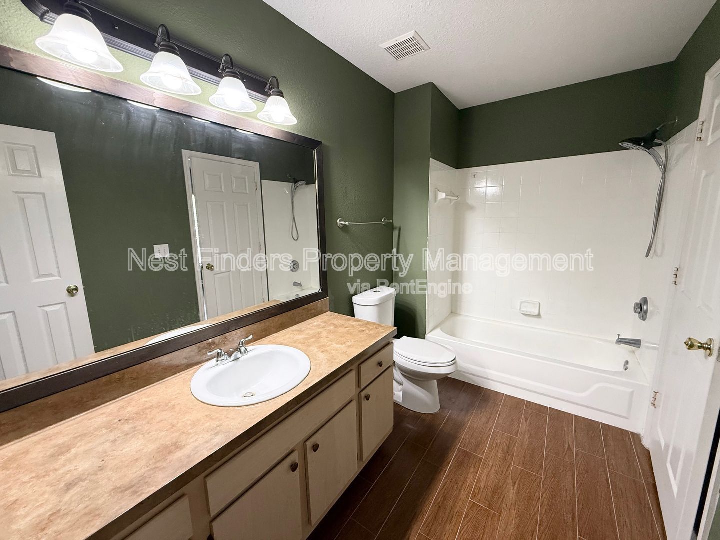 Gallery Image 10