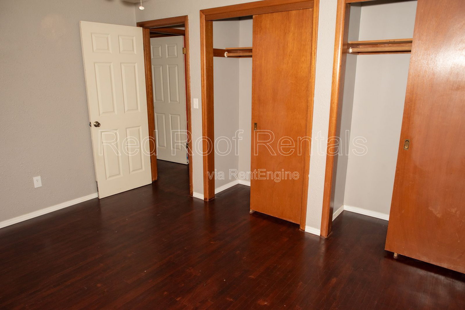 Gallery Image 33