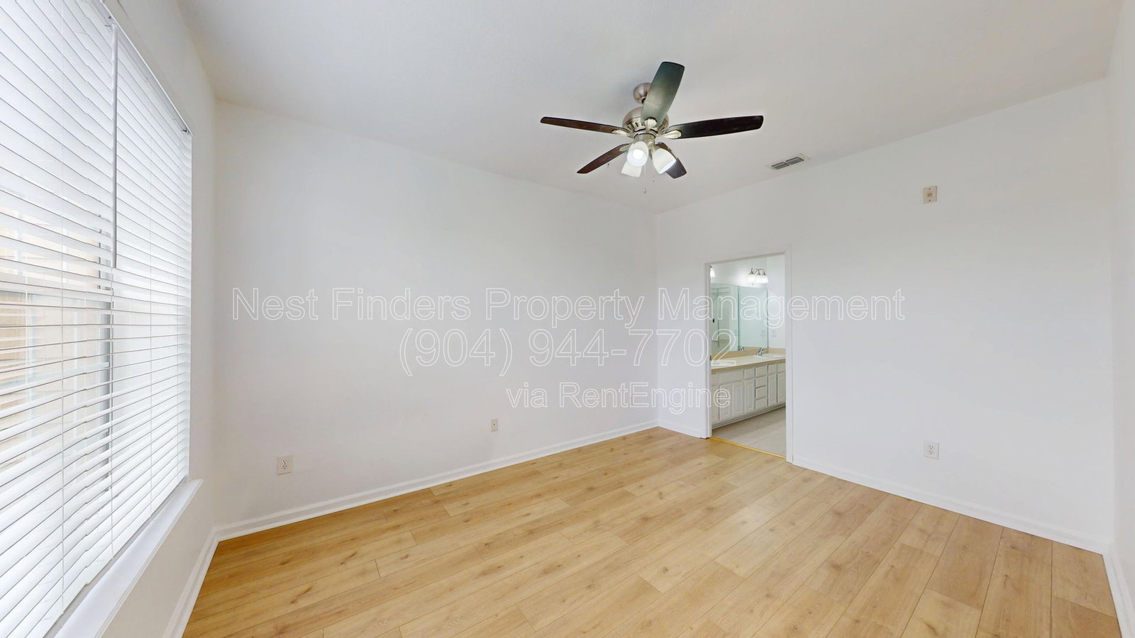 Gallery Image 16