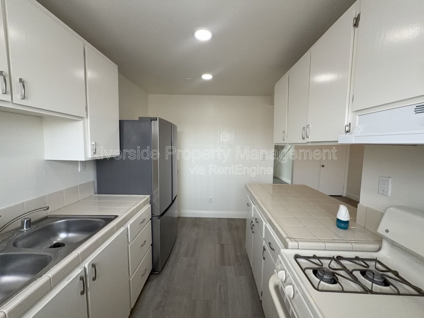 Gallery Image 12