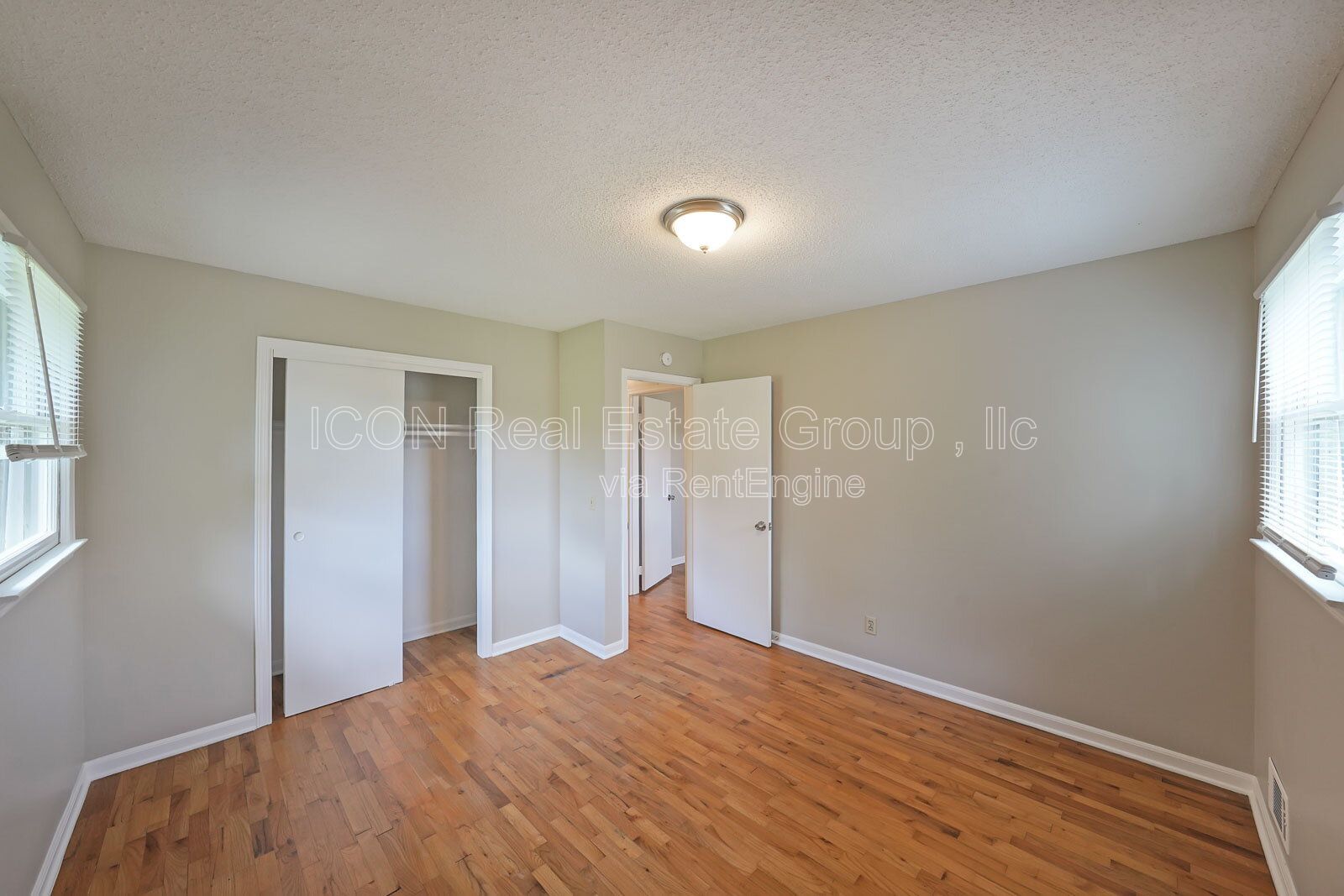Gallery Image 16