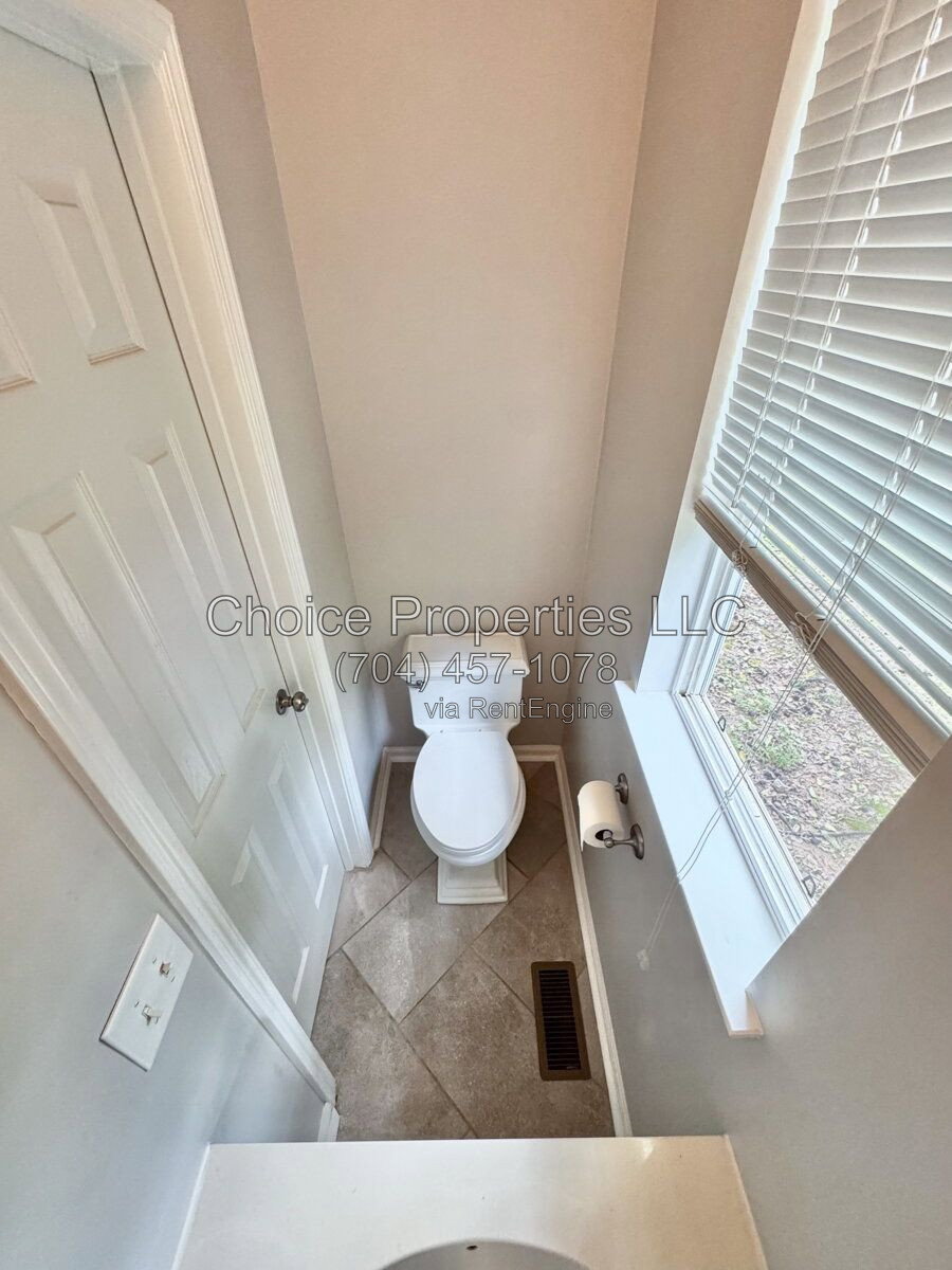 Gallery Image 16