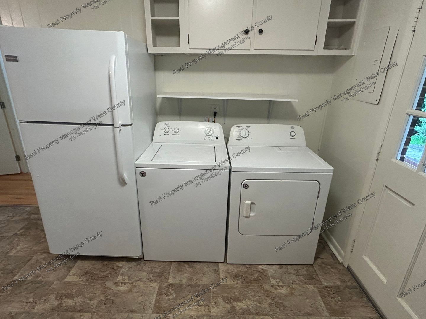 Gallery Image 19