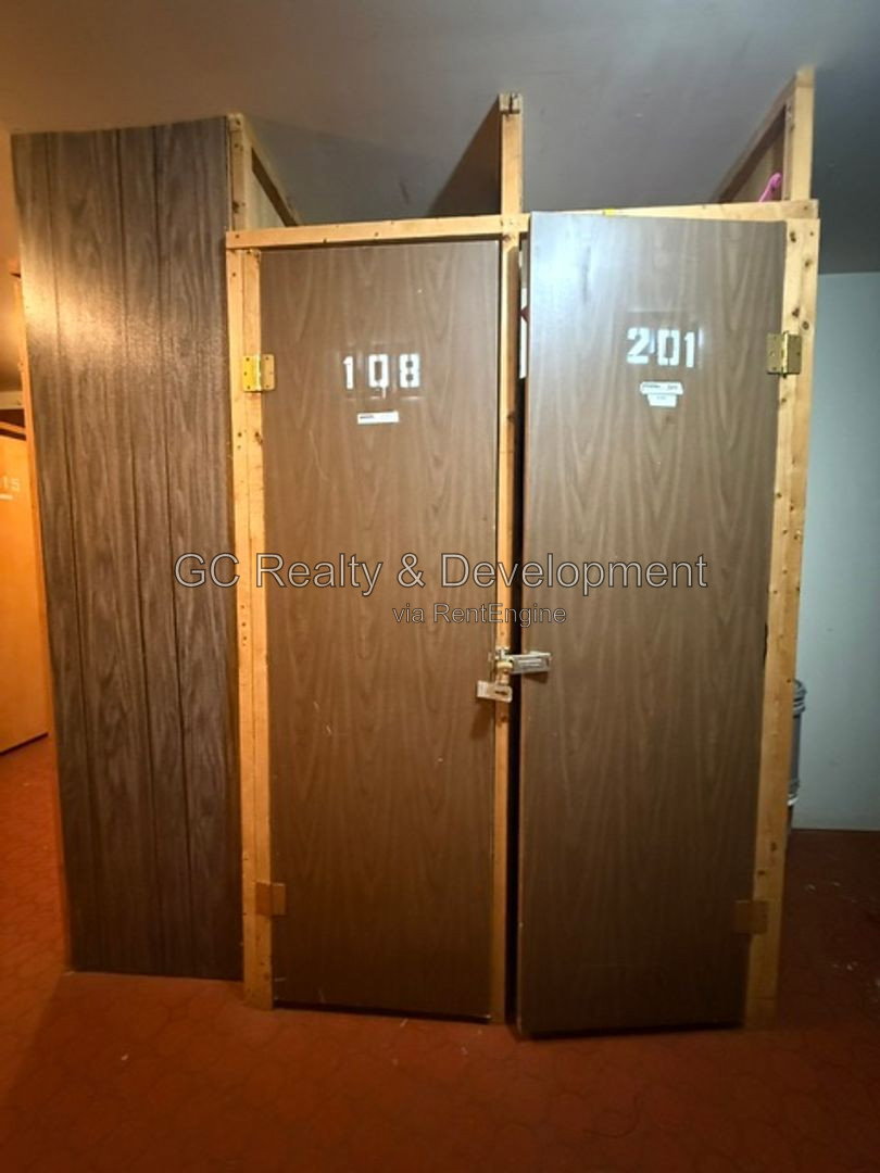 Gallery Image 15