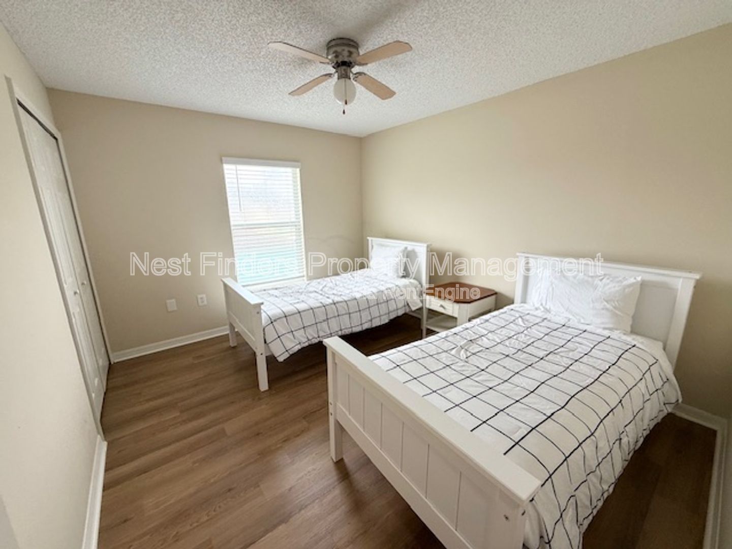 Gallery Image 16