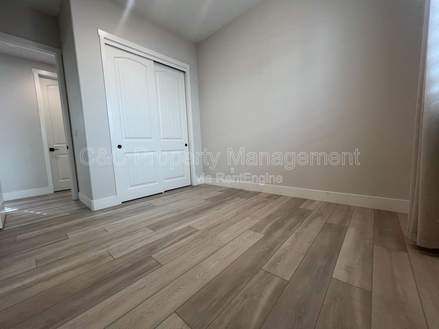 Gallery Image 19