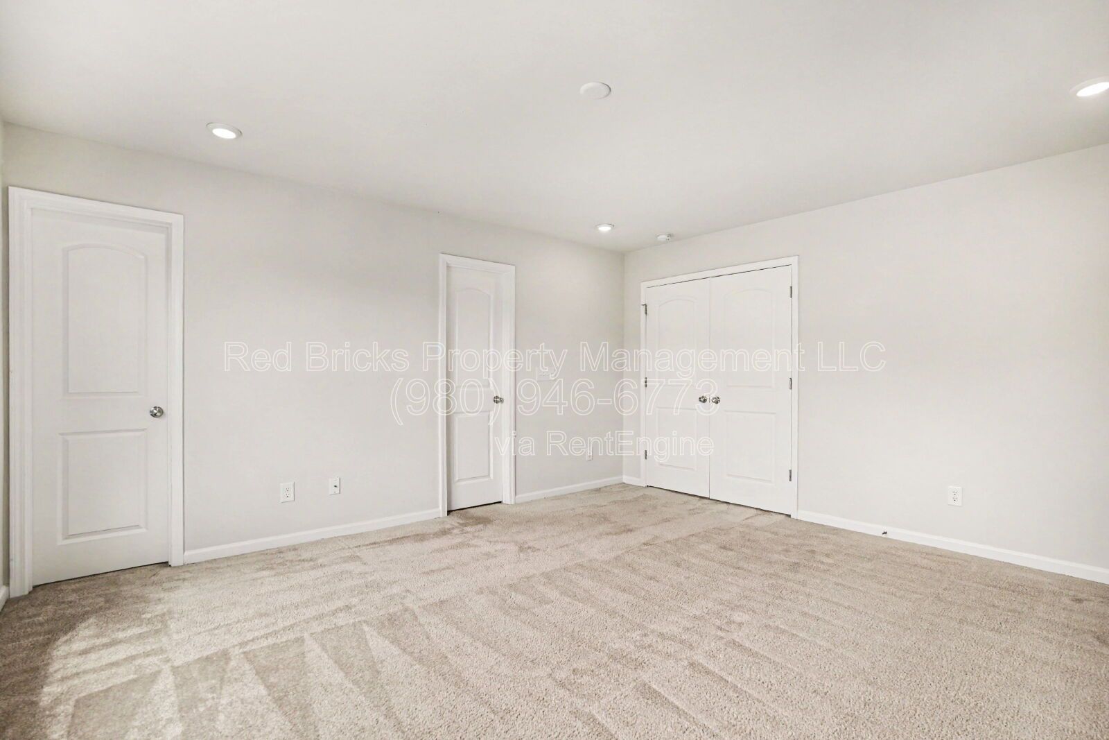 Gallery Image 32