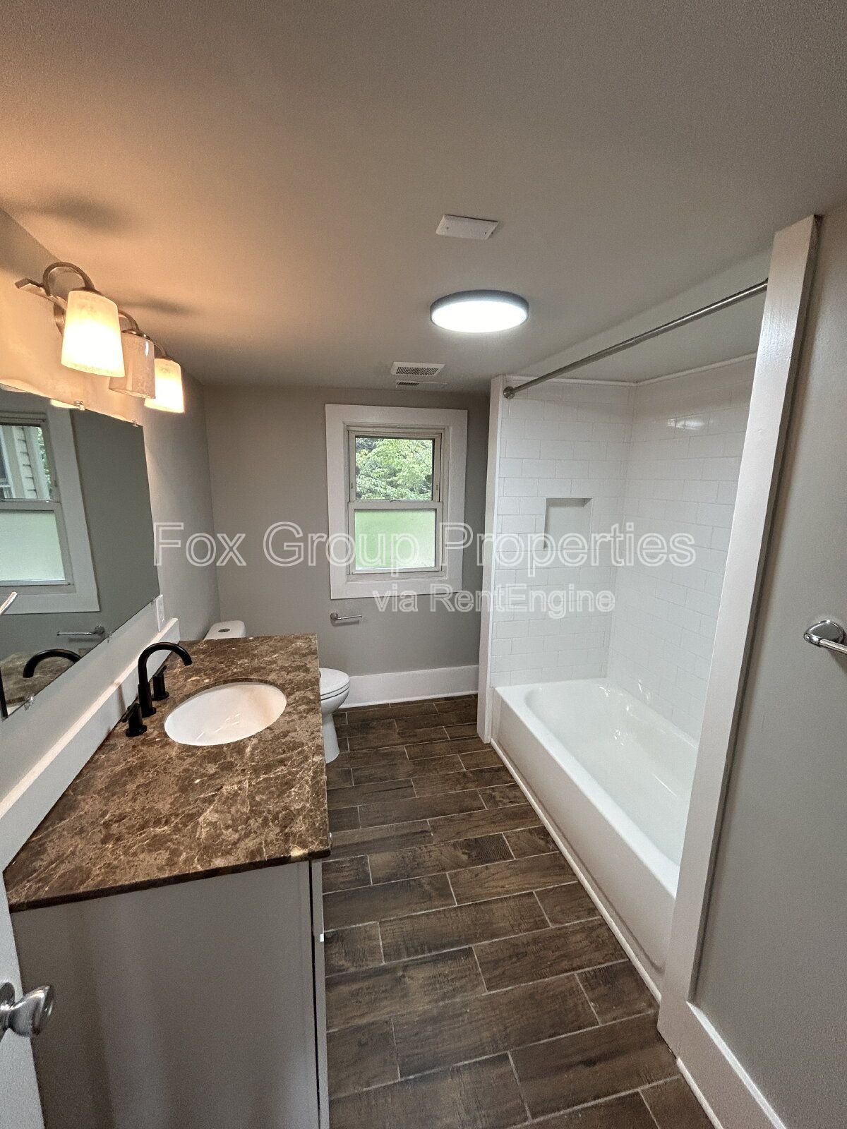 Gallery Image 18