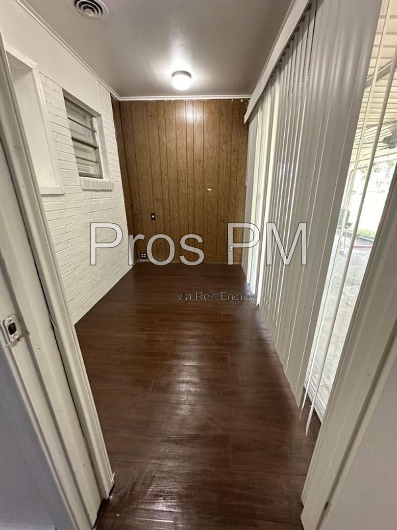 Gallery Image 20