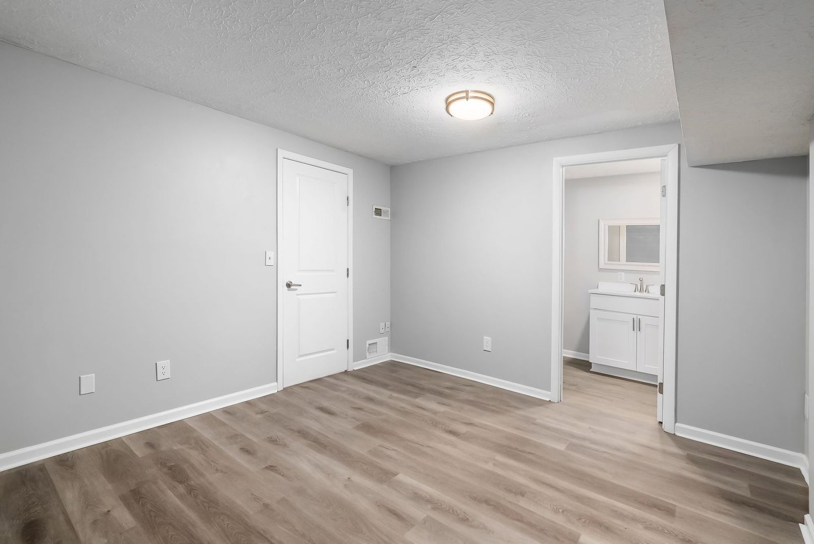Gallery Image 19