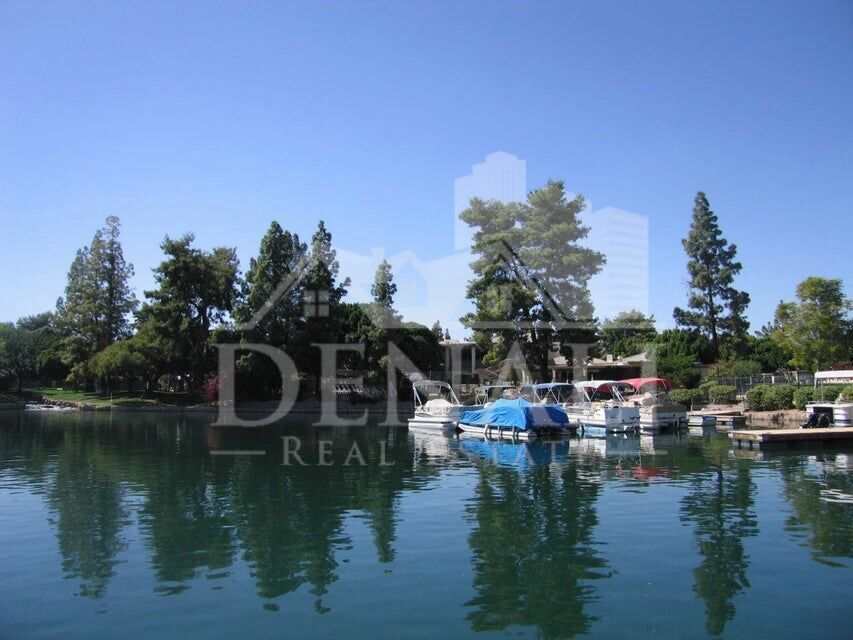 Gallery Image 32