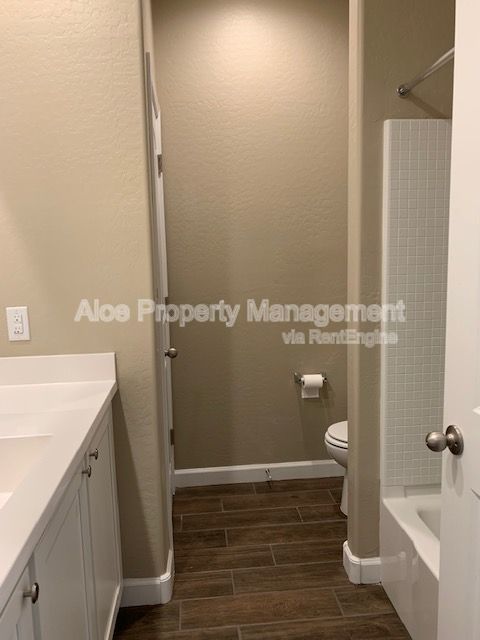Gallery Image 16