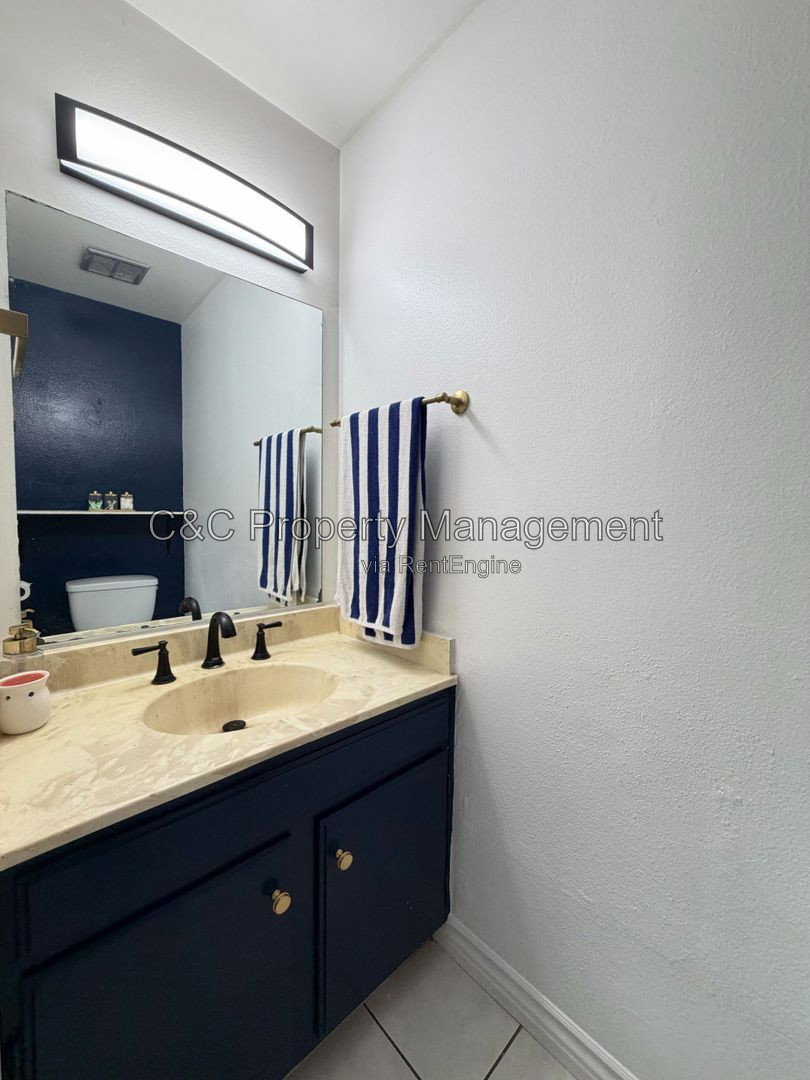 Gallery Image 12