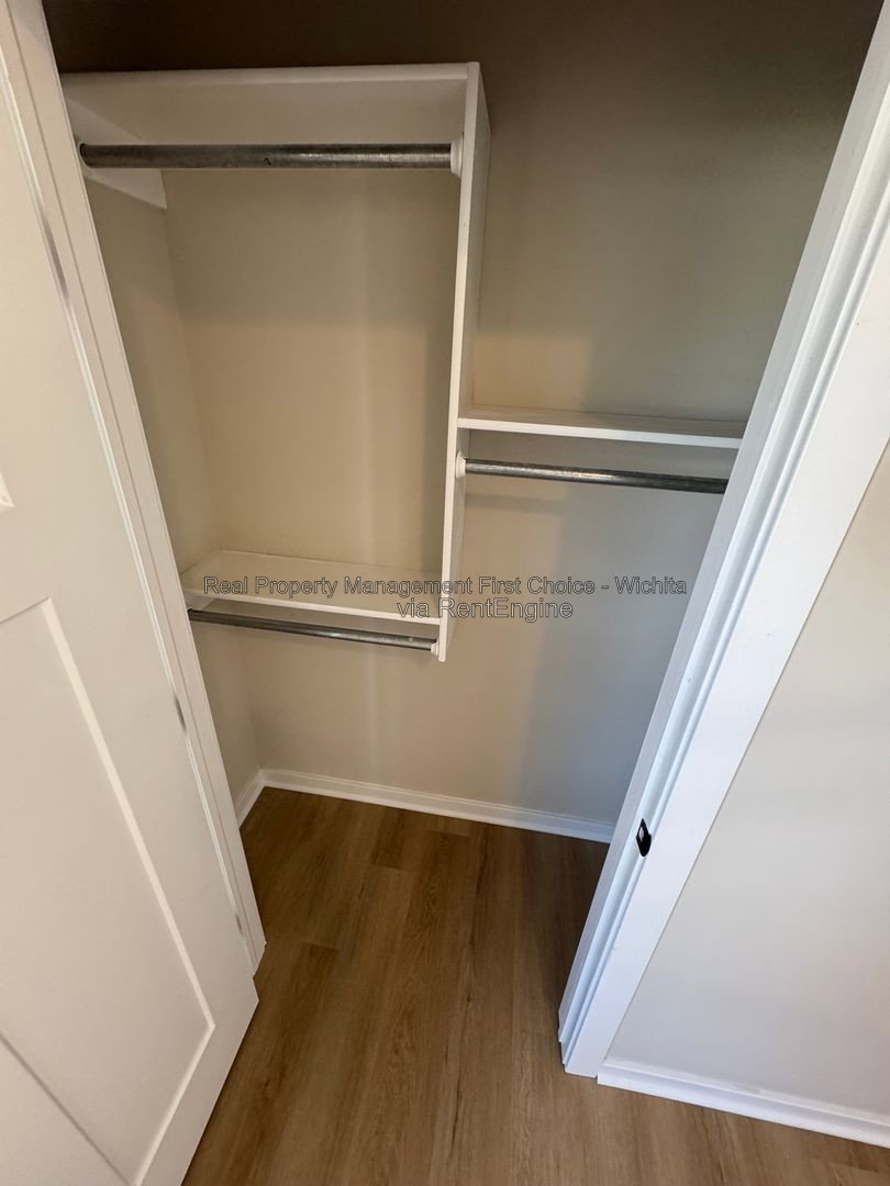 Gallery Image 28