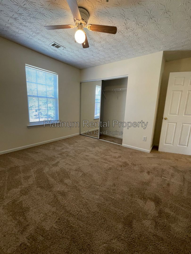 Gallery Image 66