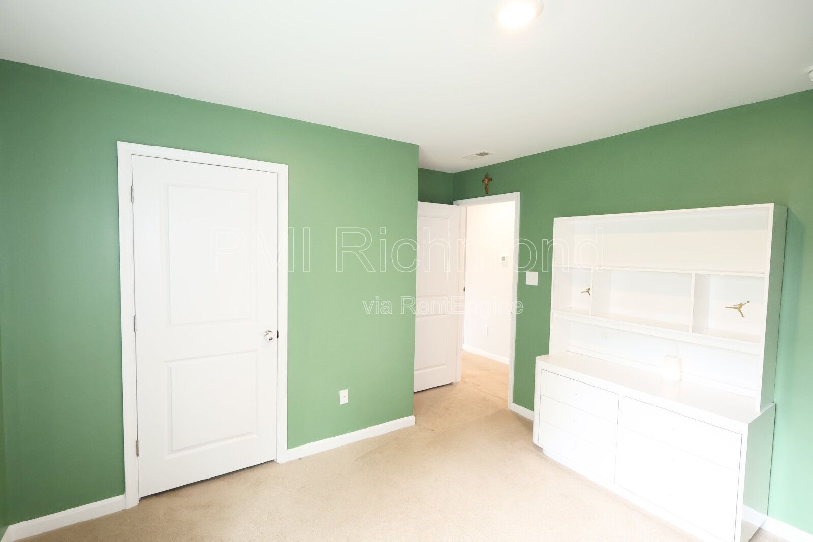 Gallery Image 33