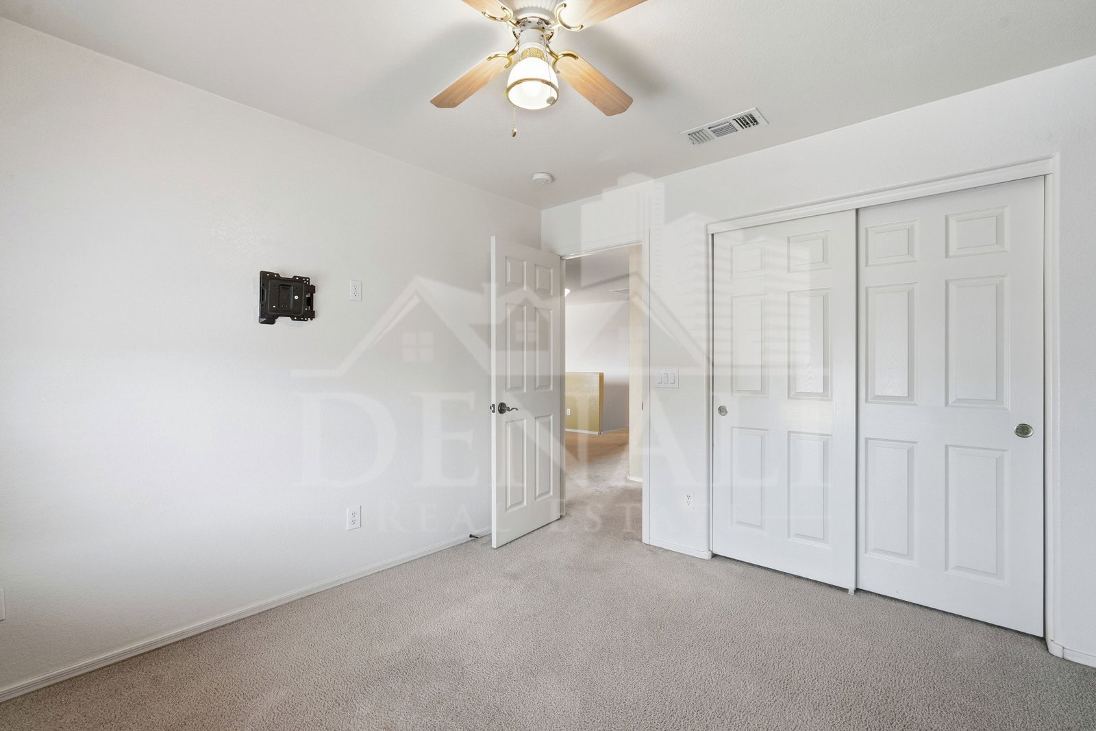 Gallery Image 19