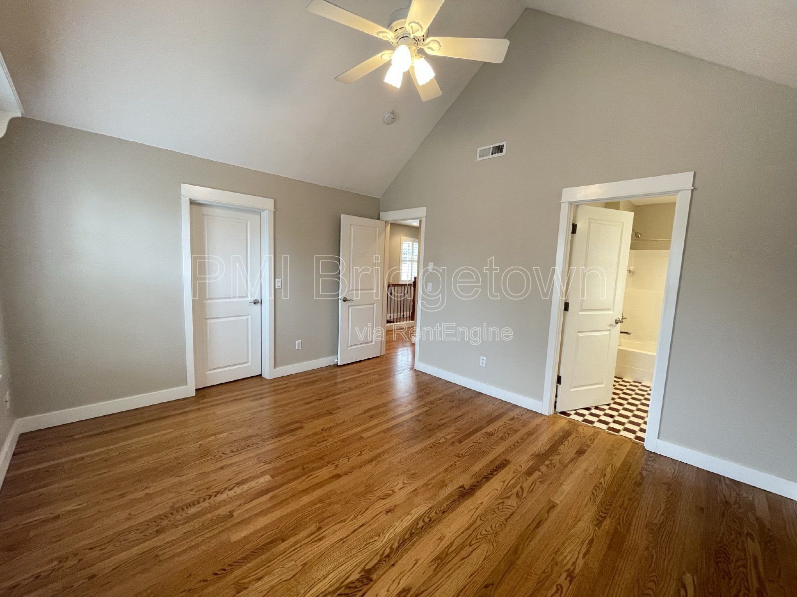 Gallery Image 18