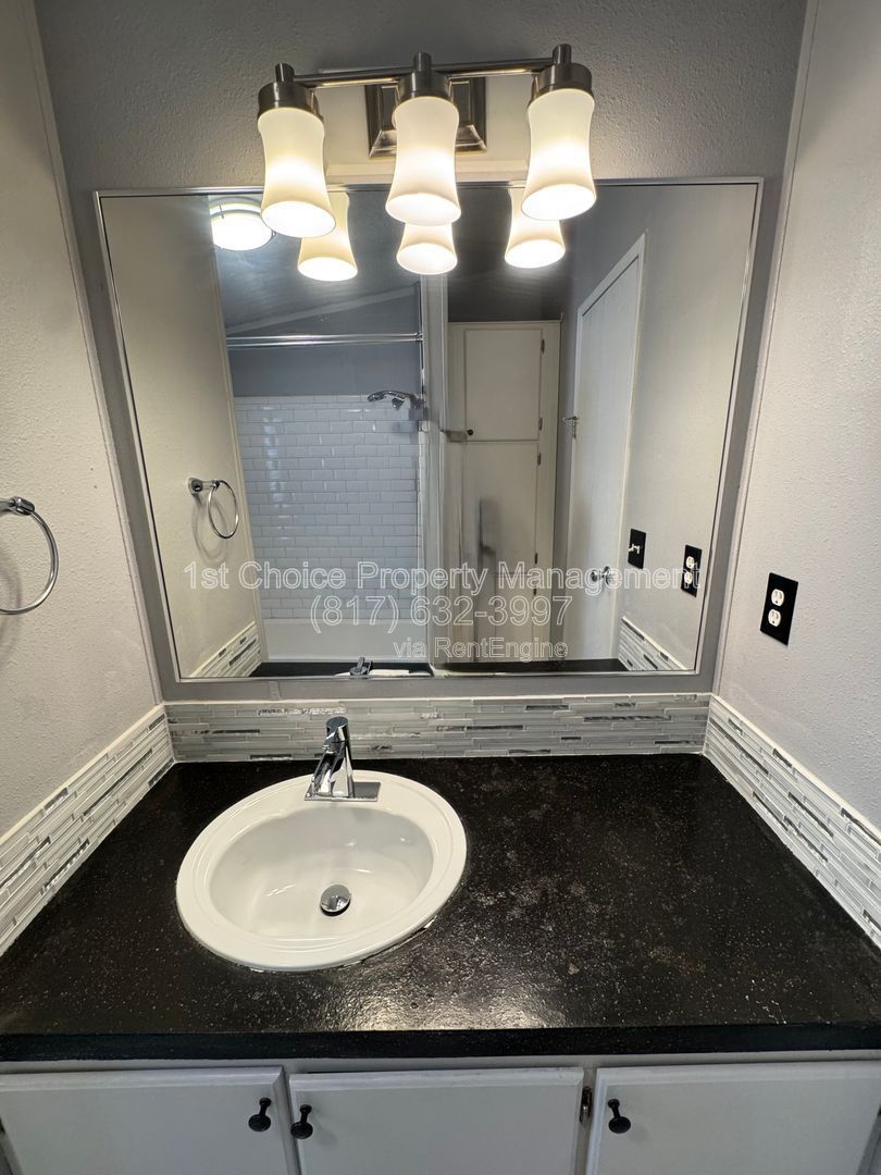 Gallery Image 25
