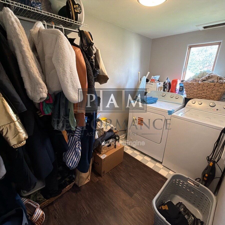 Gallery Image 30