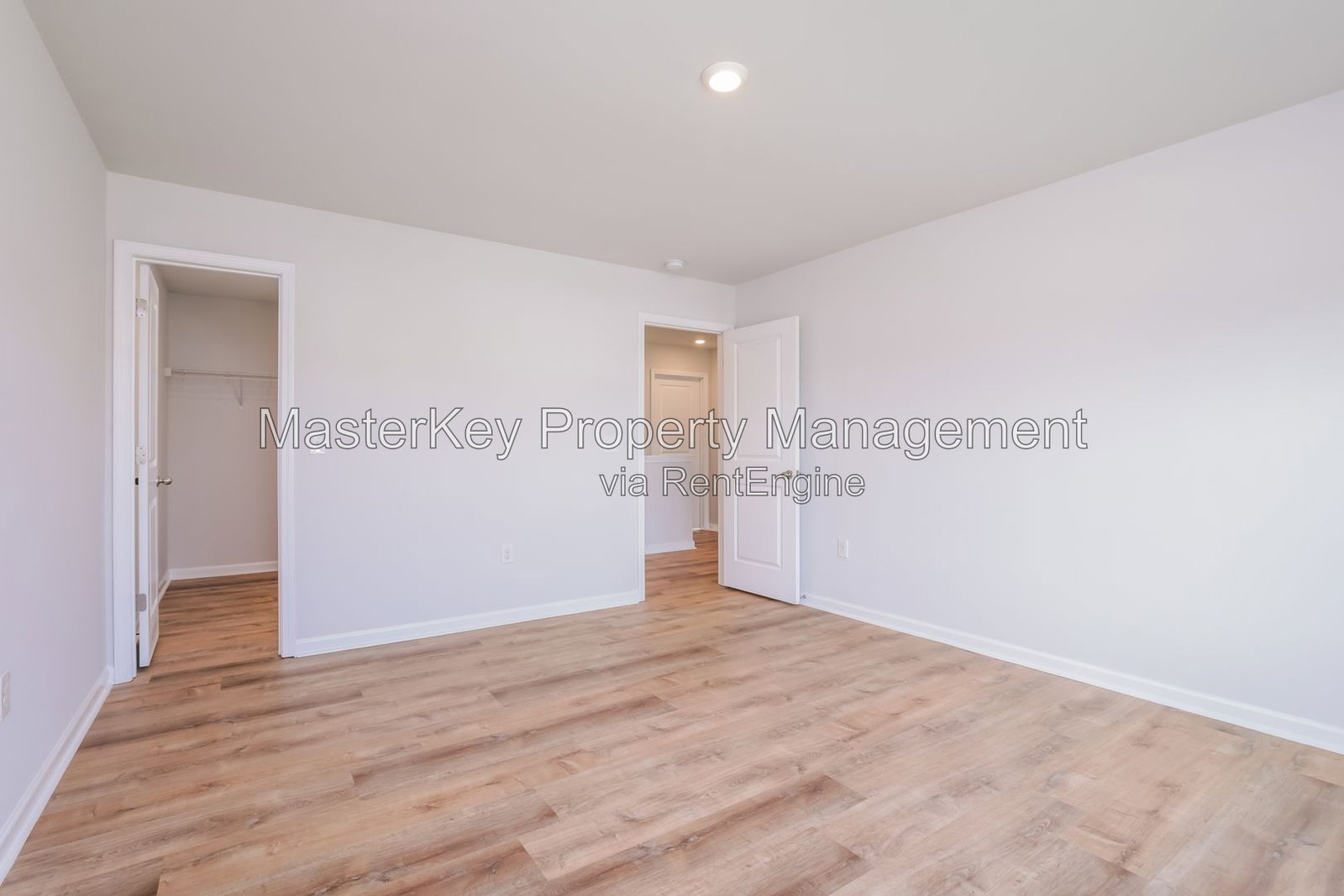 Gallery Image 17