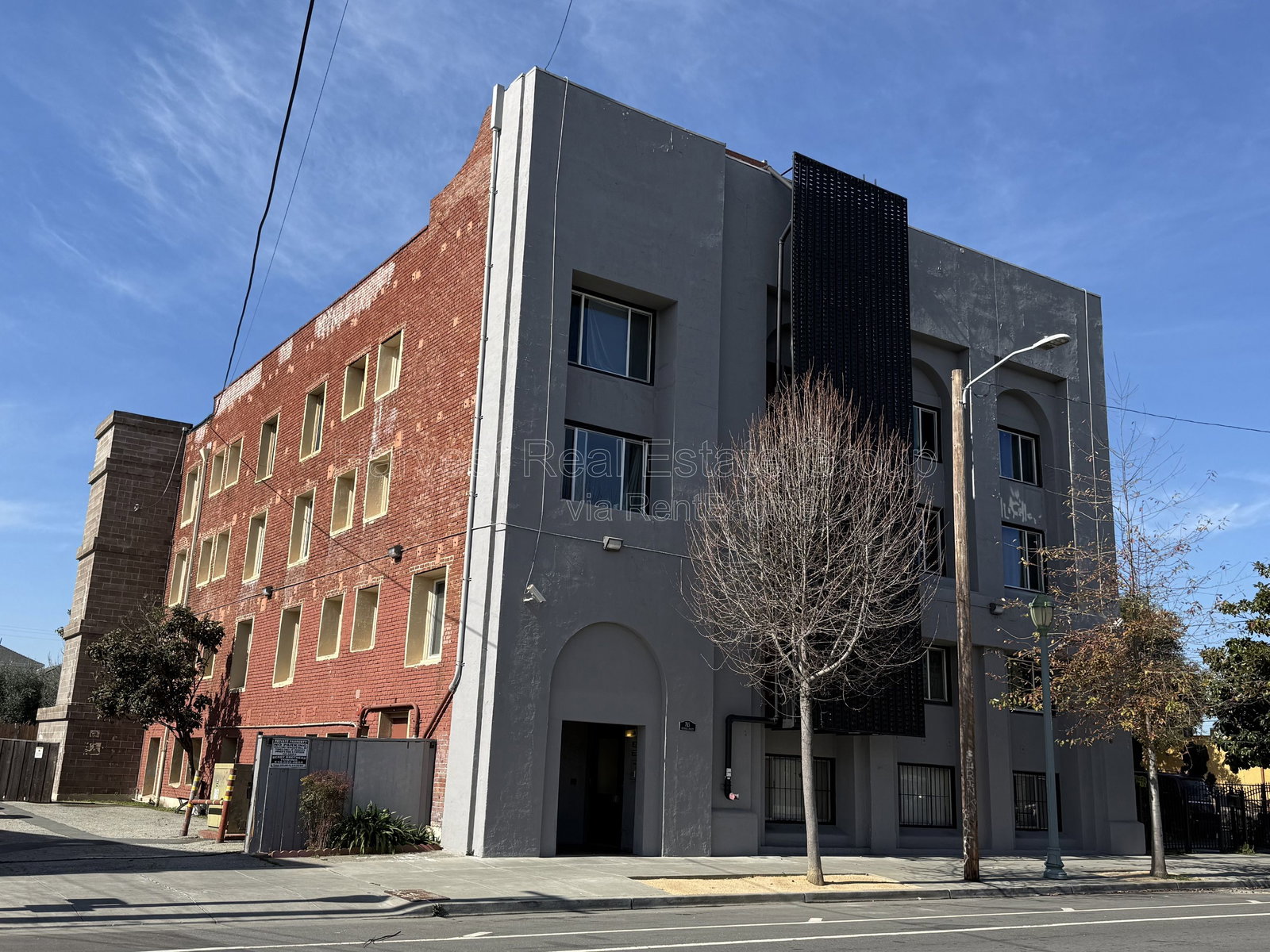Gallery Image 14