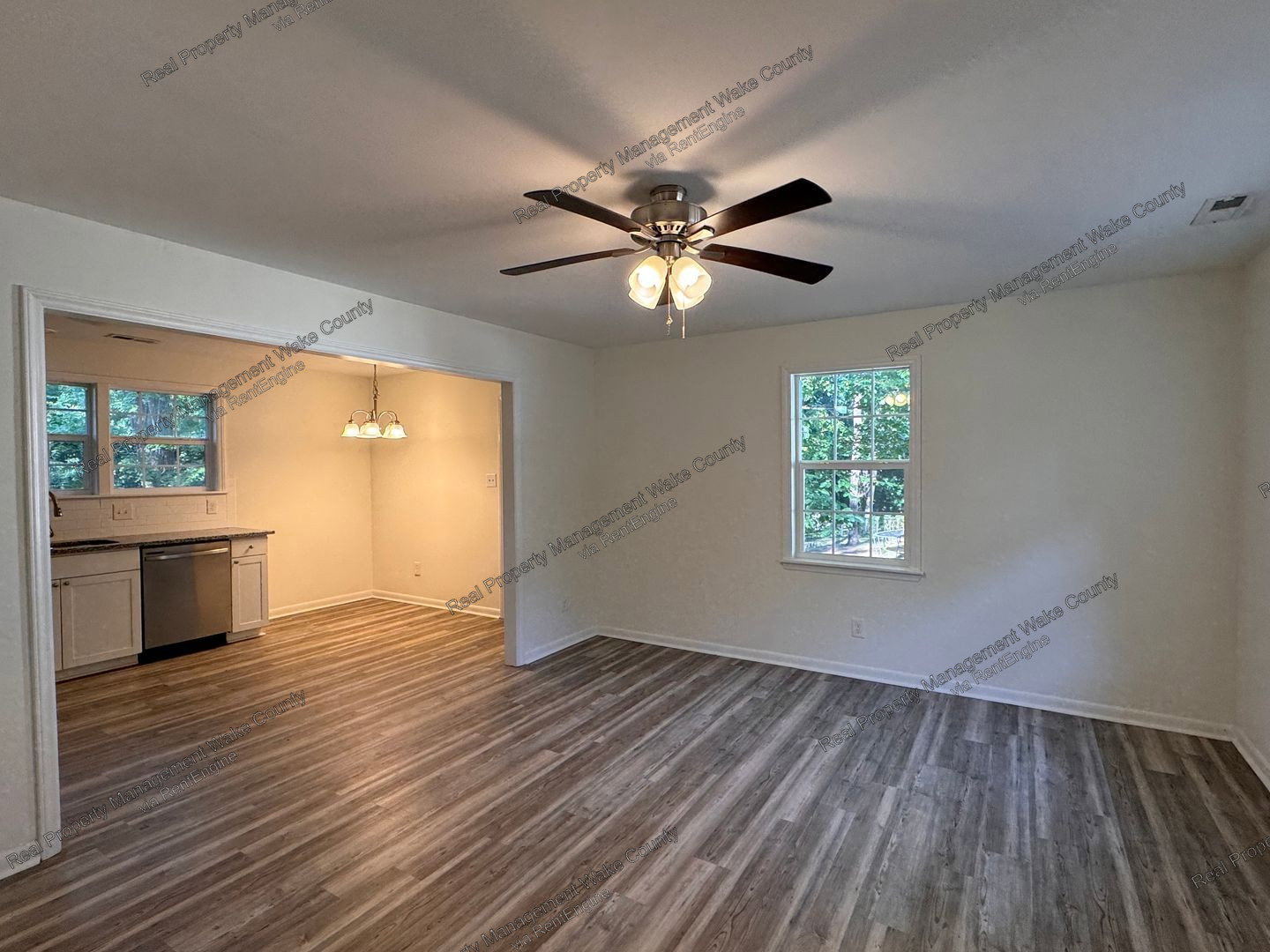 Gallery Image 16