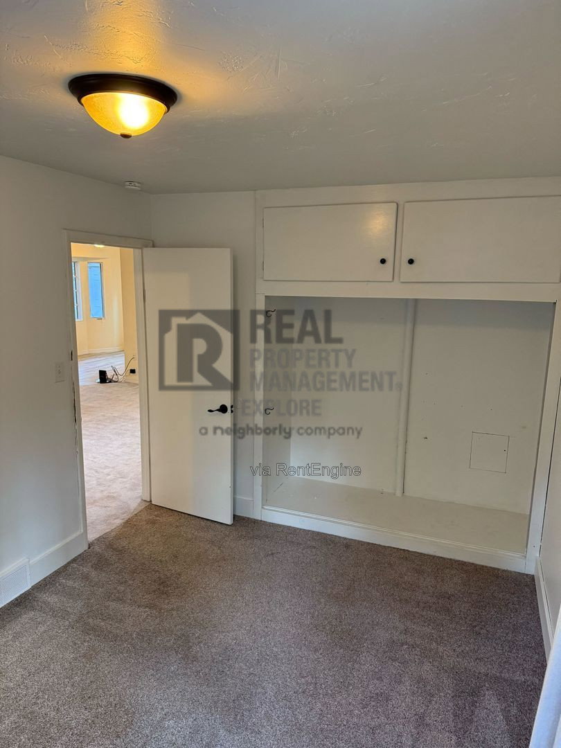 Gallery Image 18