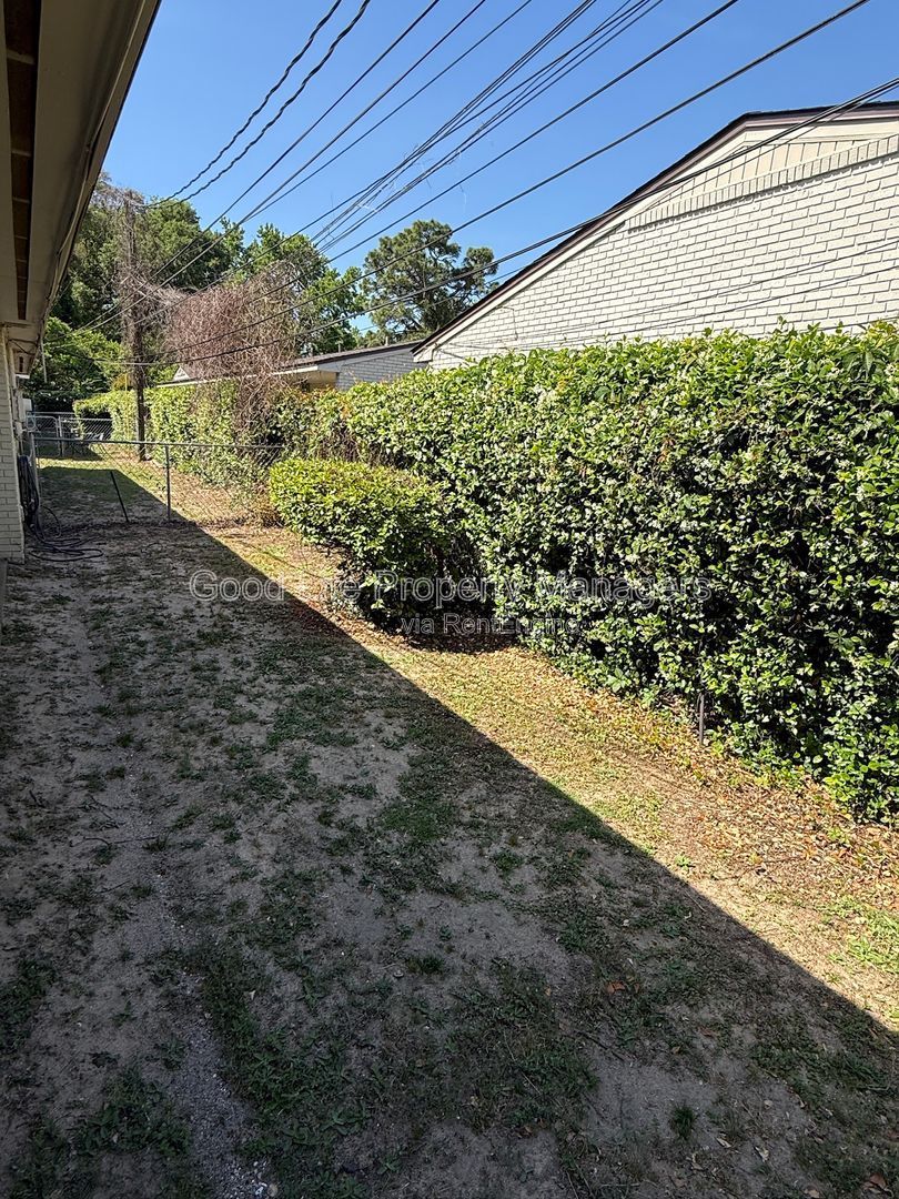 Gallery Image 11