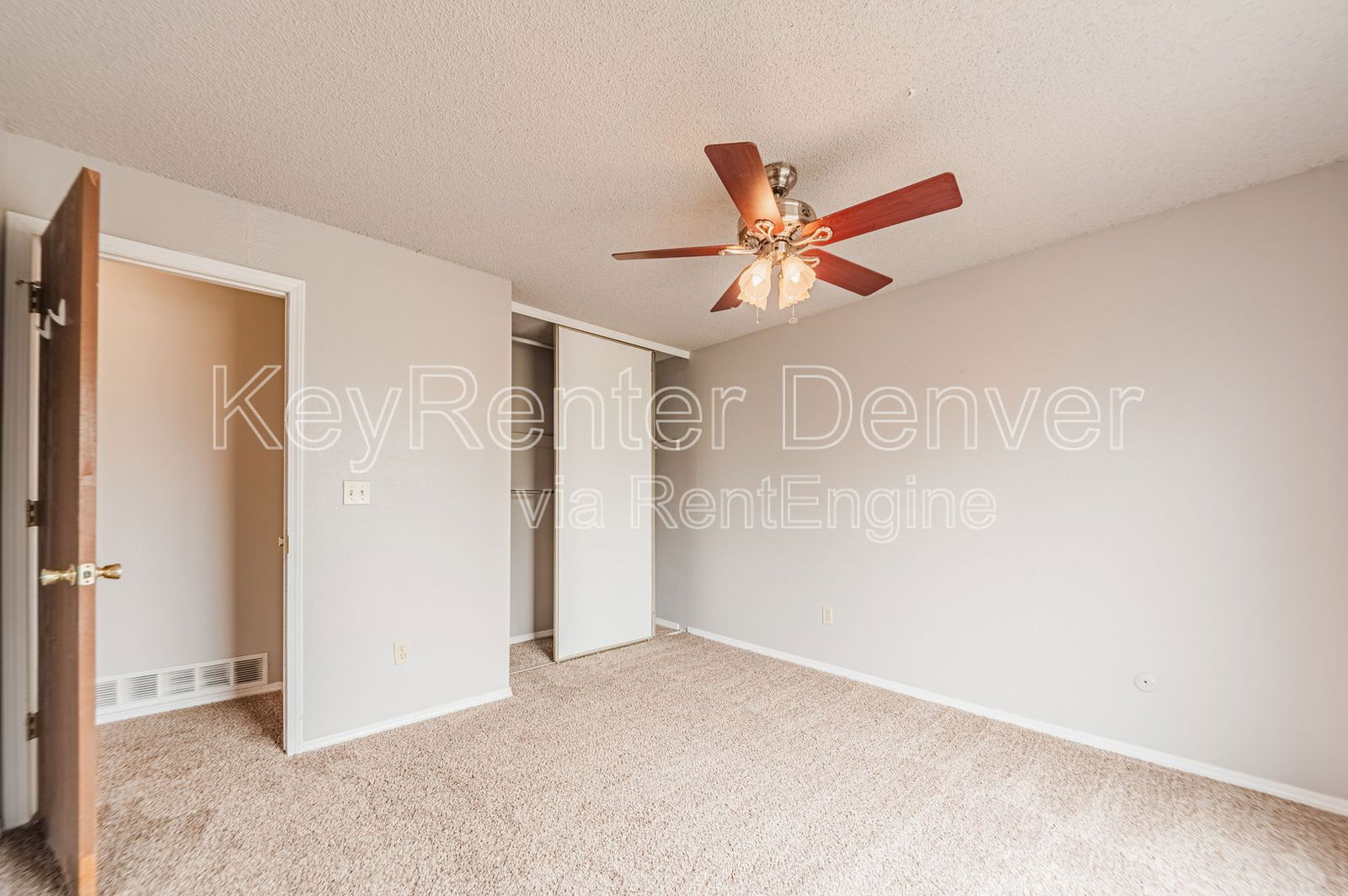 Gallery Image 19