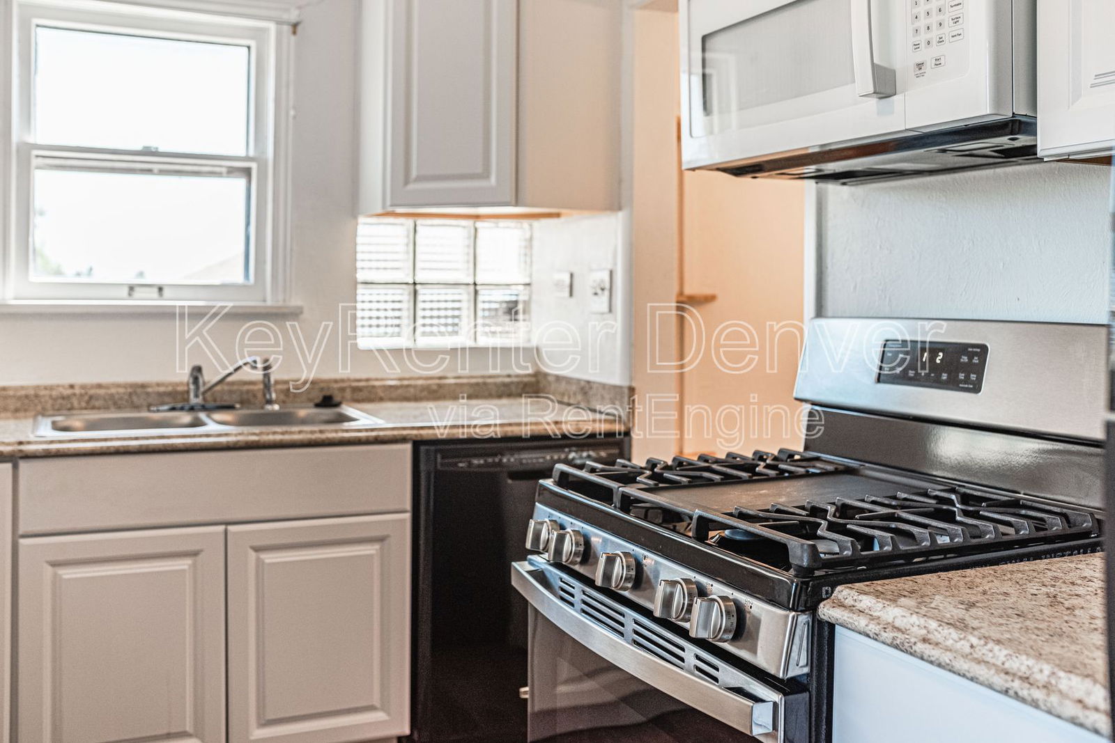 Gallery Image 15
