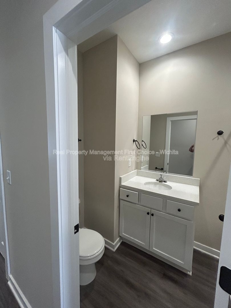 Gallery Image 17