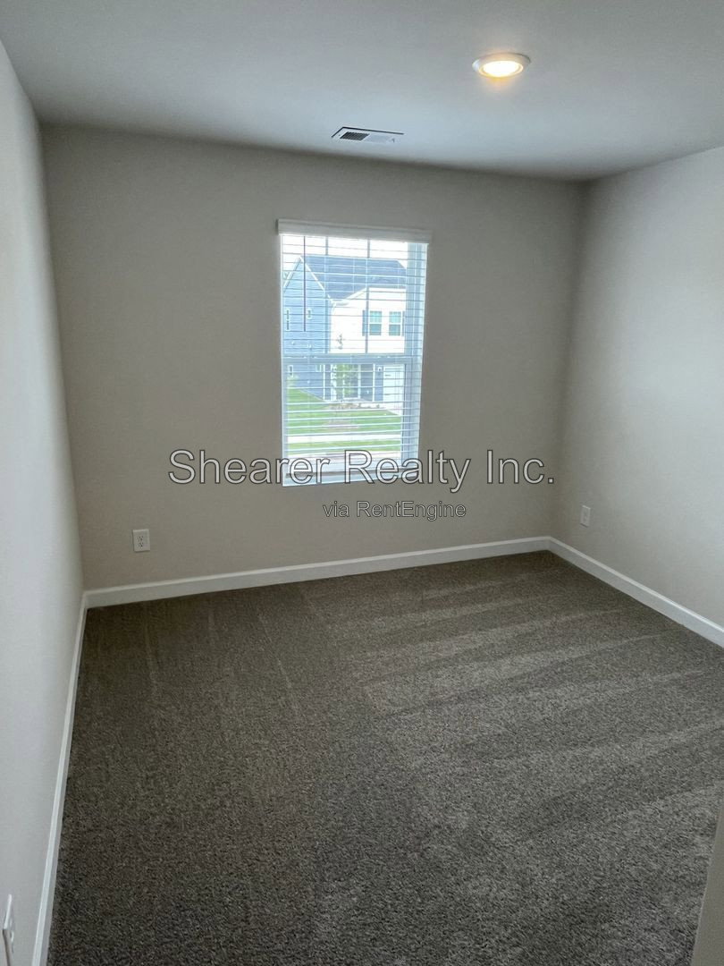 Gallery Image 18