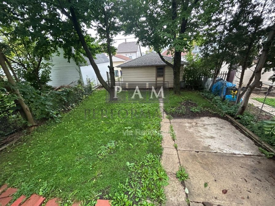 Gallery Image 18