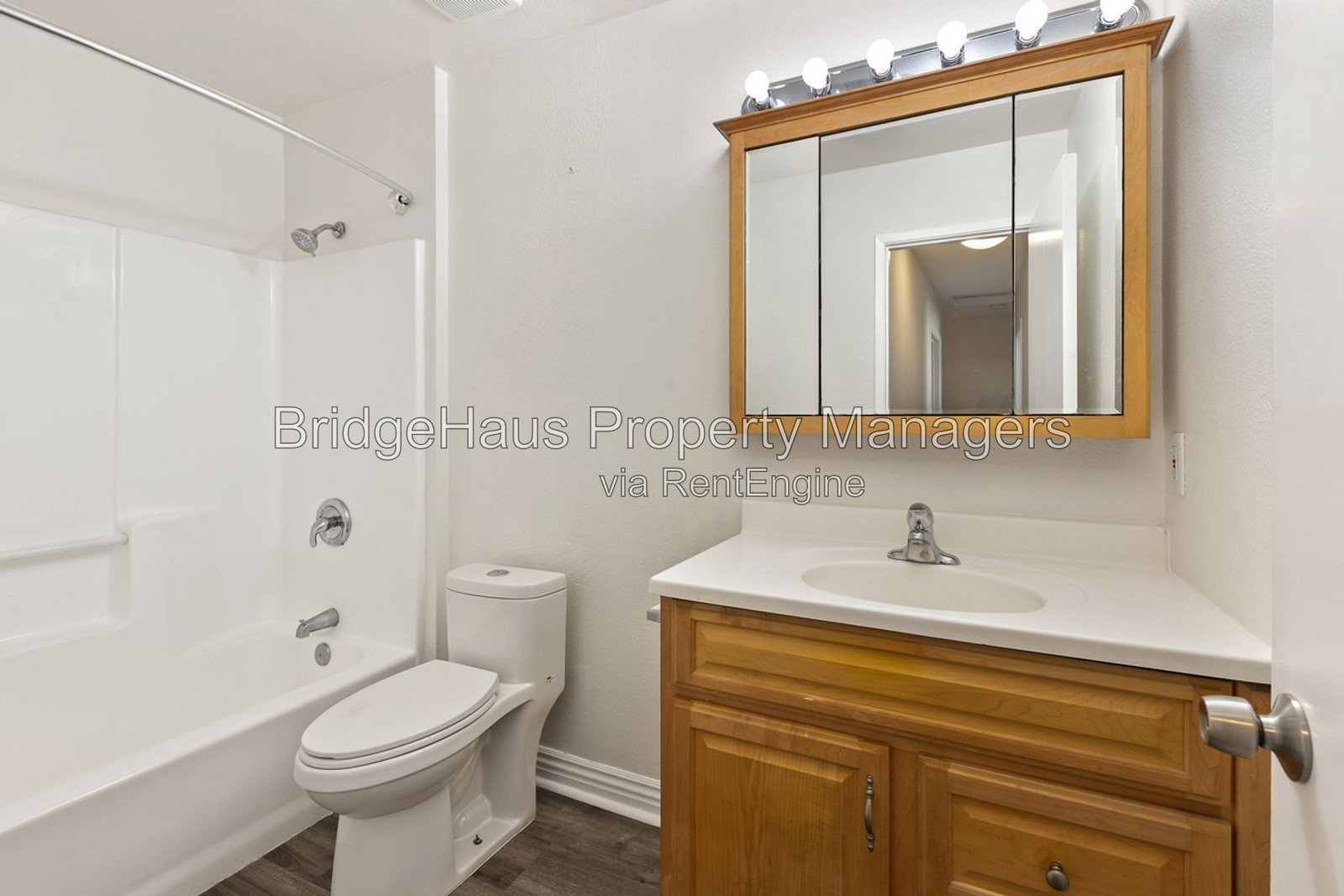 Gallery Image 17