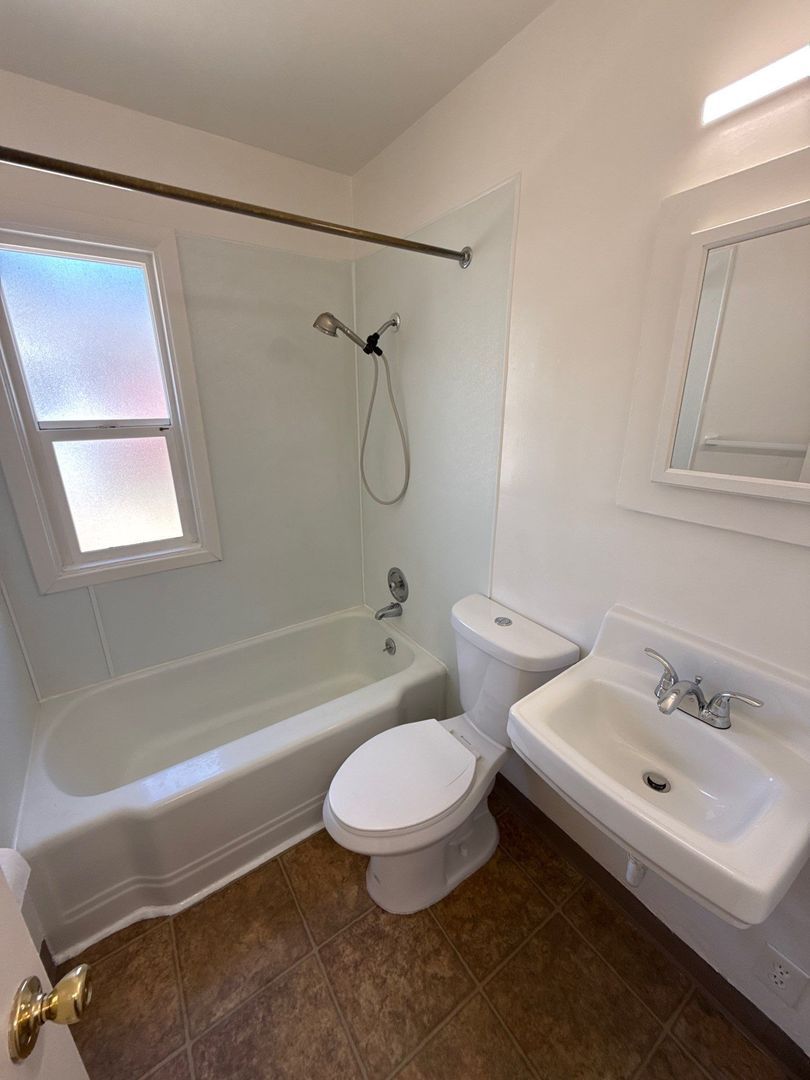Gallery Image 15