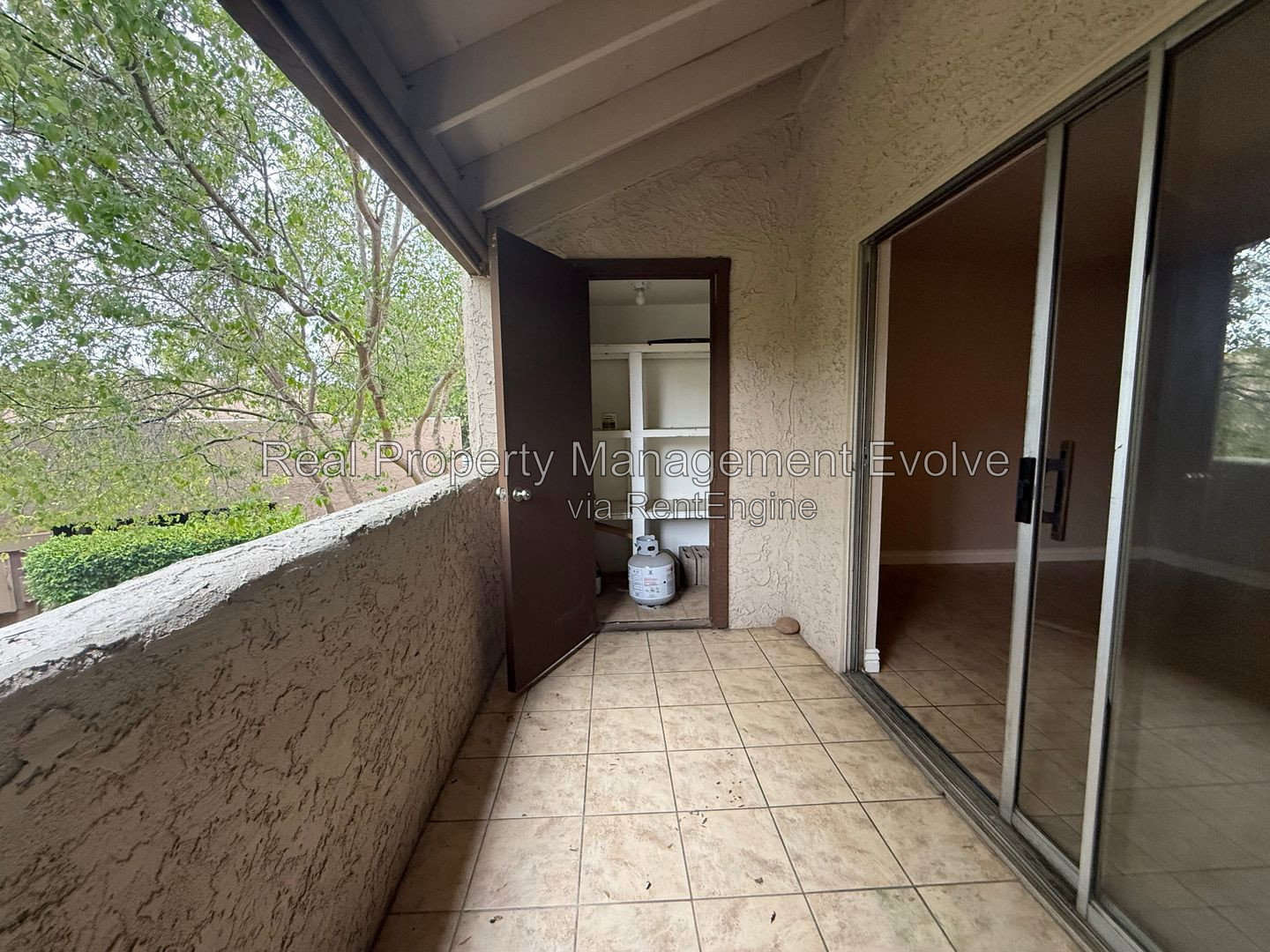 Gallery Image 20