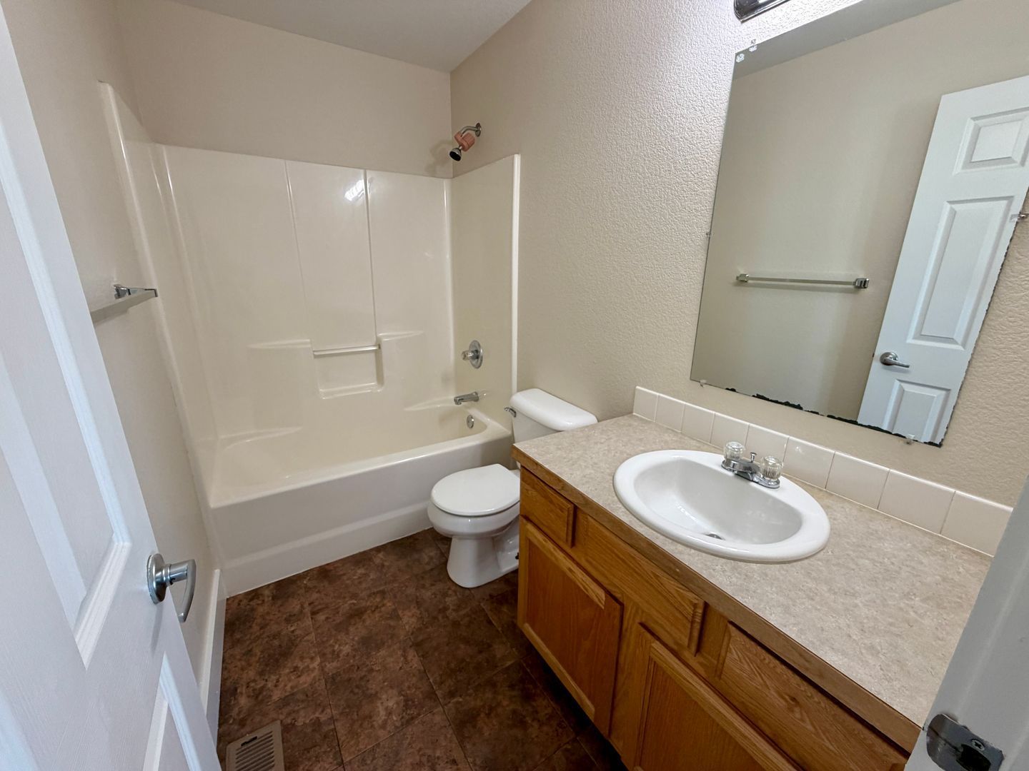 Gallery Image 15