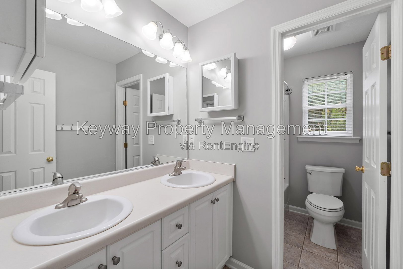 Gallery Image 14