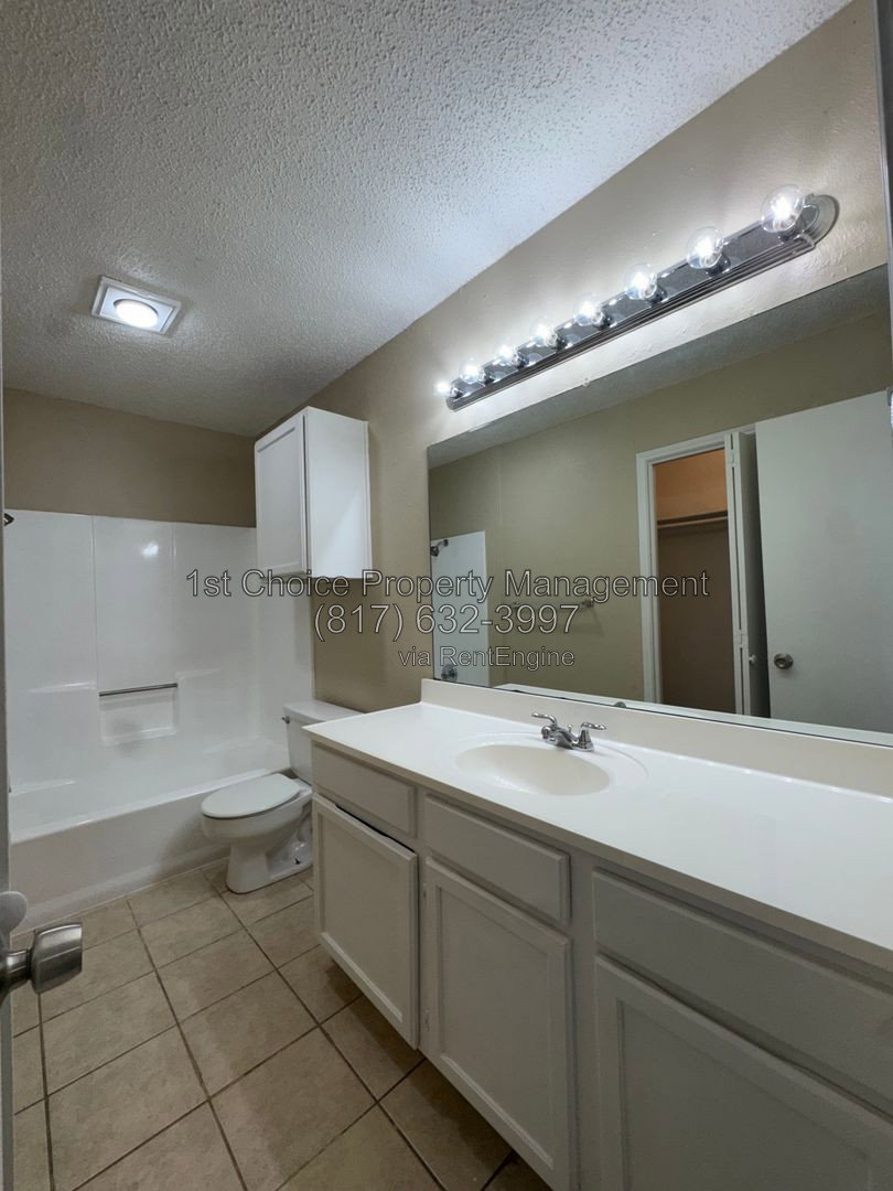 Gallery Image 16