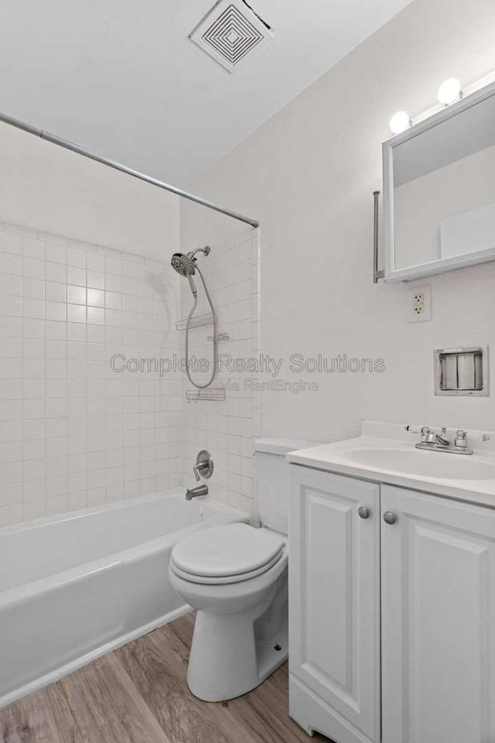 Gallery Image 32