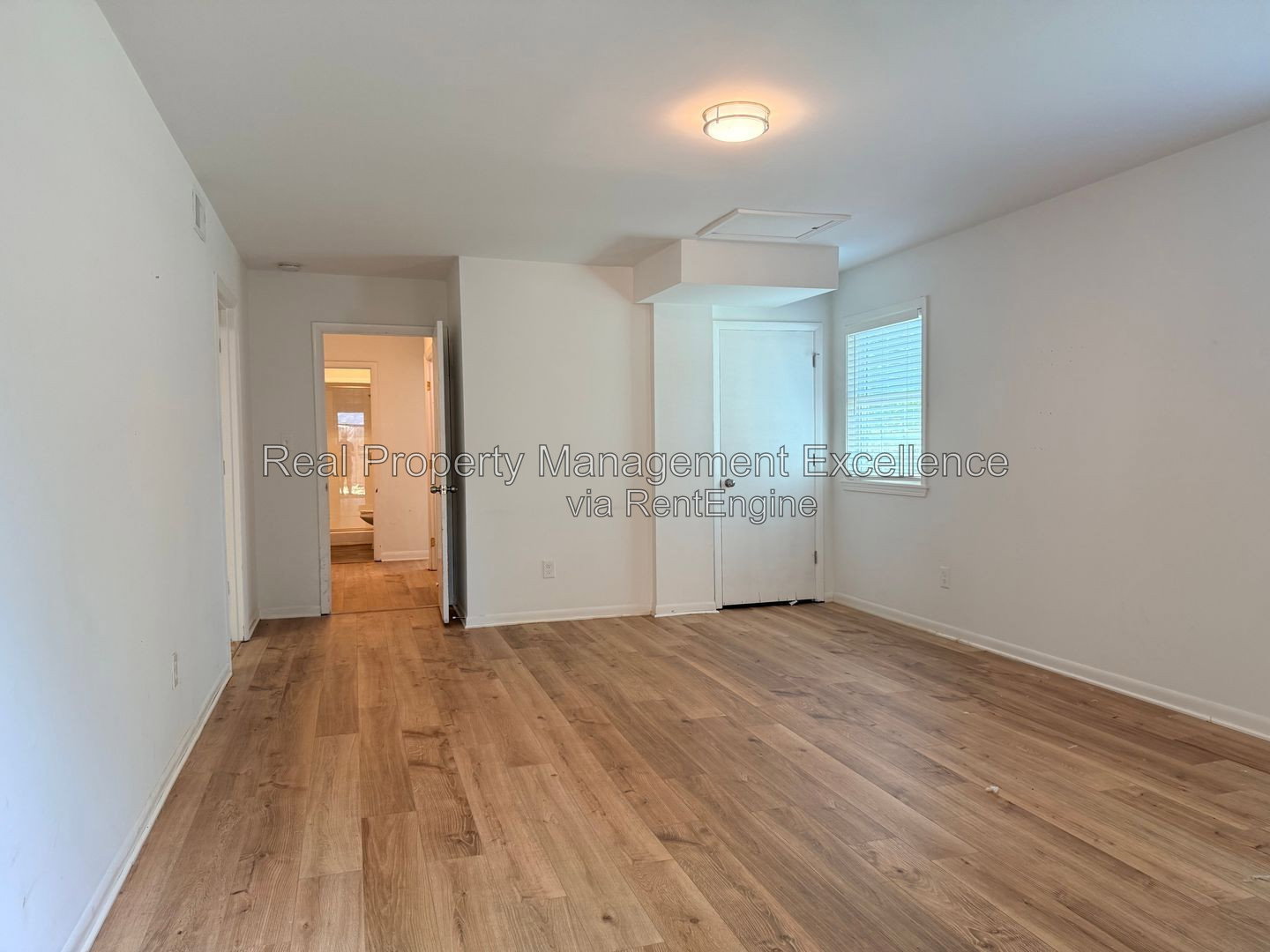 Gallery Image 36