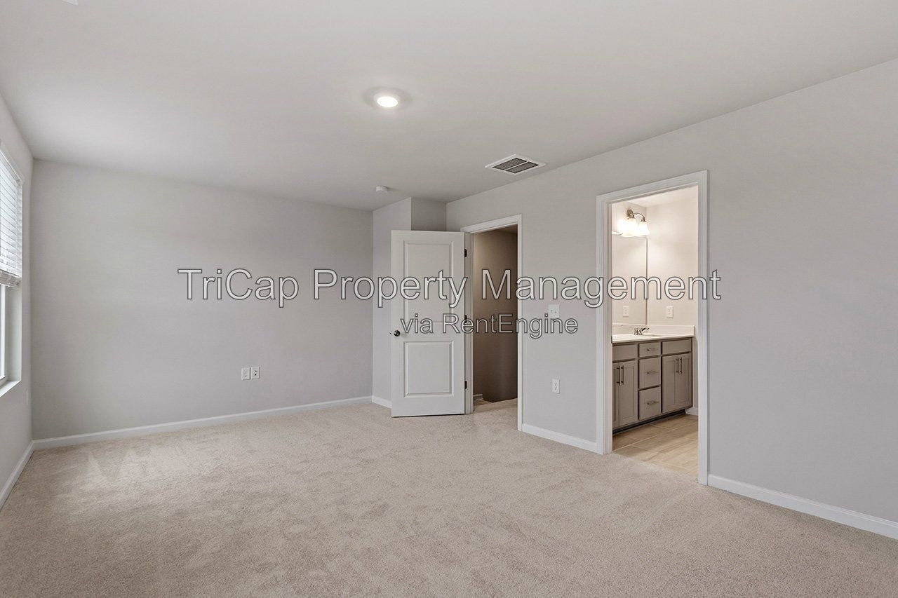 Gallery Image 21