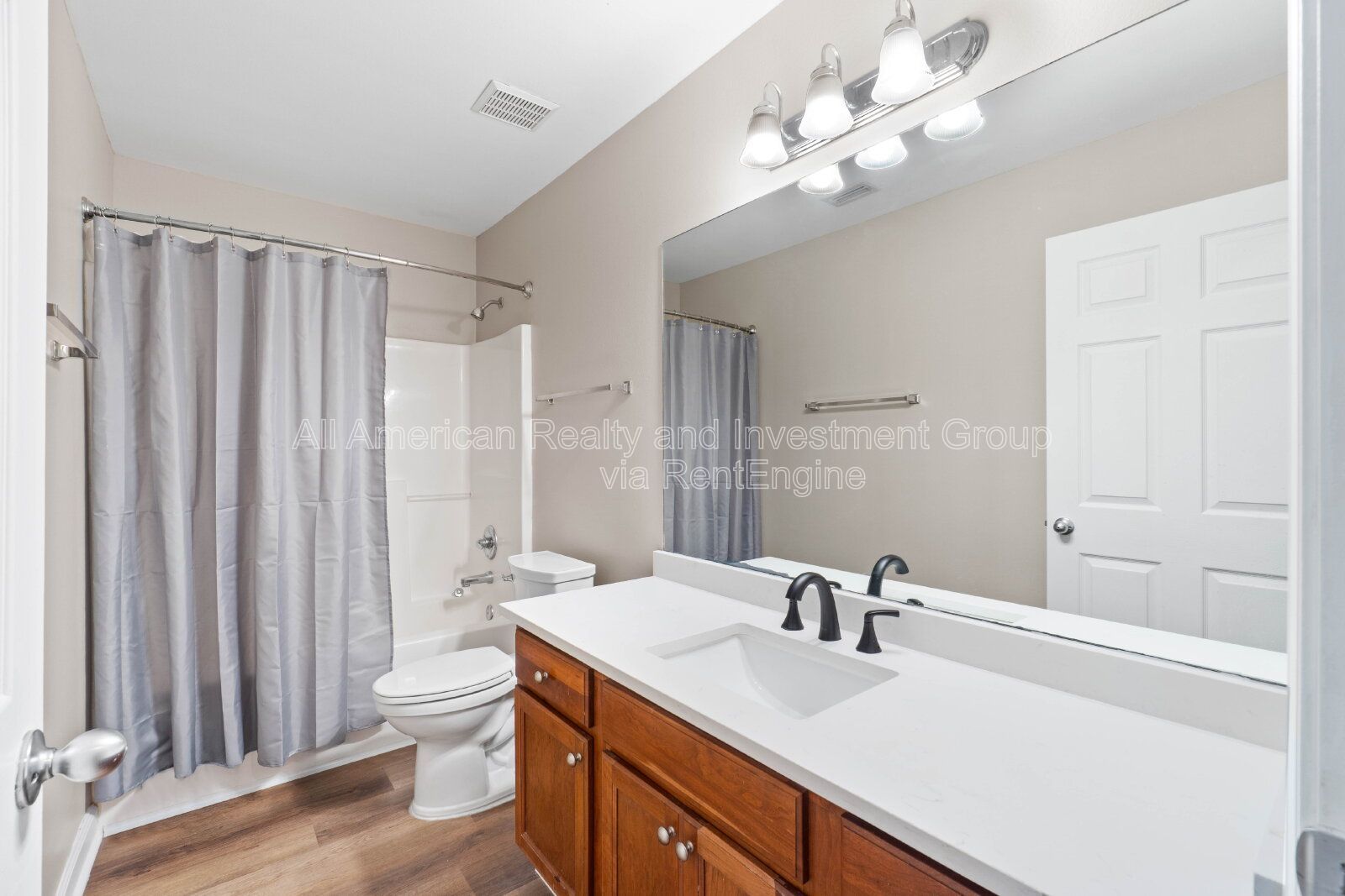 Gallery Image 16