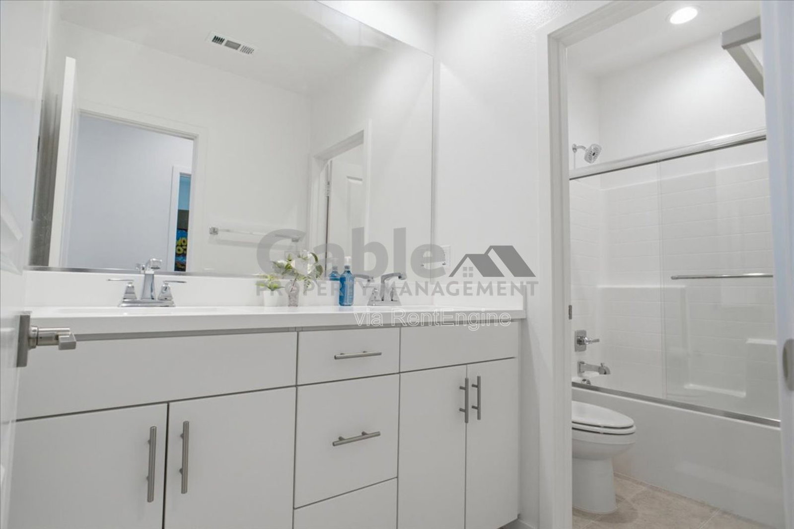 Gallery Image 26